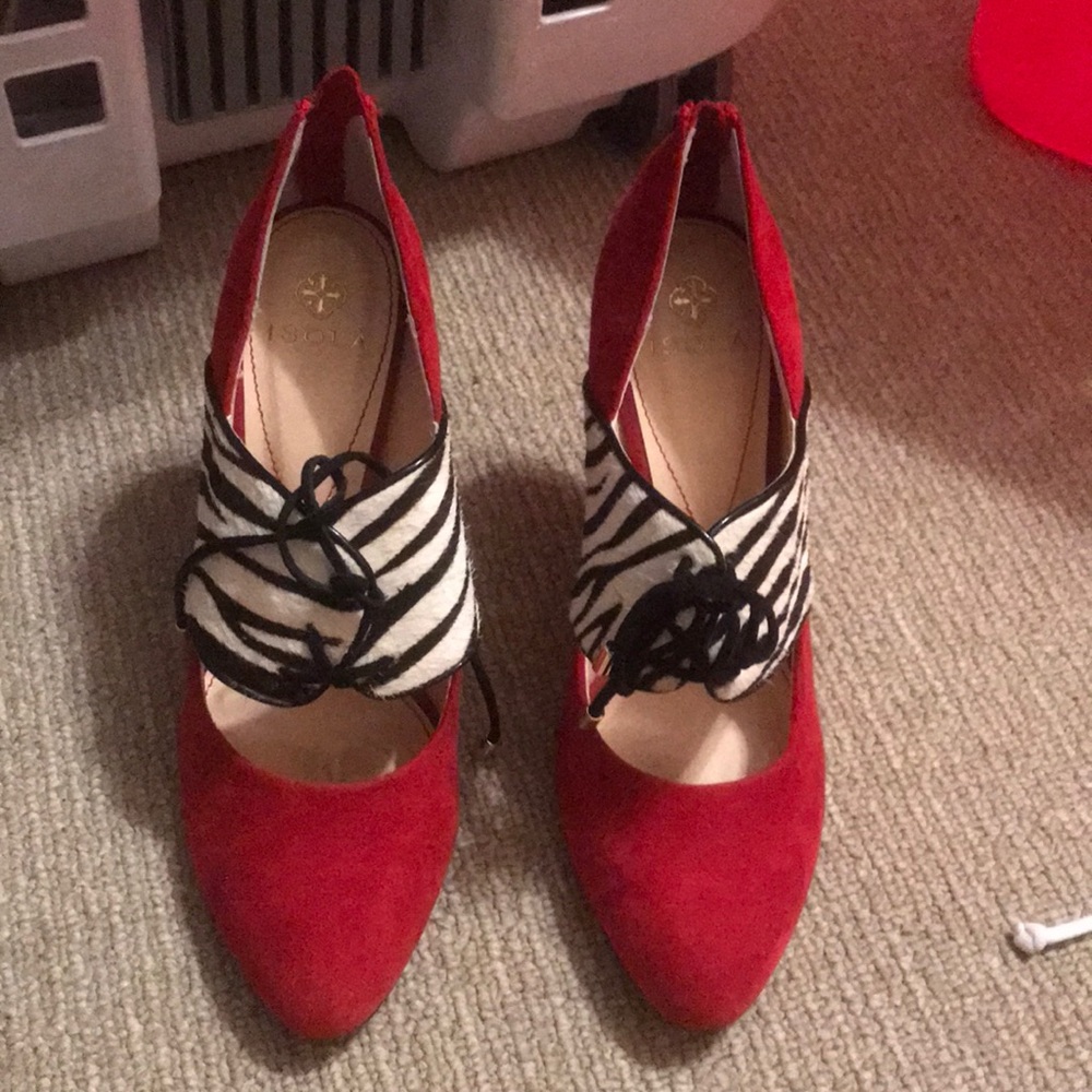 Isola heels